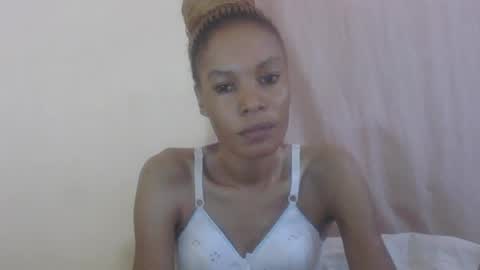 ESTHER online show from July 30, 2026, 6:56 am