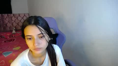 Caro  Lily online show from October 25, 2025, 5:30 pm