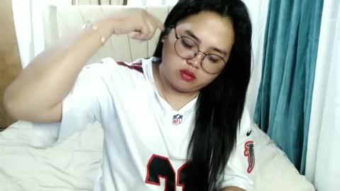 Snapshot of sweetprincess_athena chatting on March 5, 2025, 4:13 am Princess Ella online show from March 5, 2025, 4:13 am