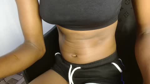 slim ivy online show from October 22, 2025, 6:18 pm