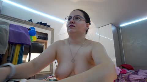 SweetRaisa online show from January 27, 2025, 2:31 am