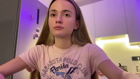 sweetsatalana online show from January 10, 2026, 10:58 pm