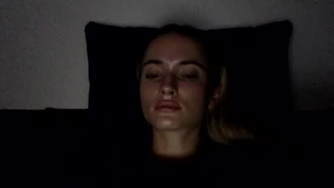 sweetsatalana online show from May 9, 2026, 8:58 pm