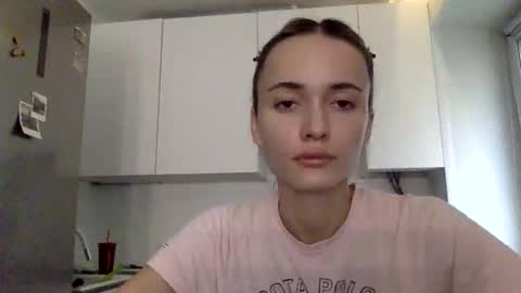 sweetsatalana online show from May 11, 2026, 1:50 pm