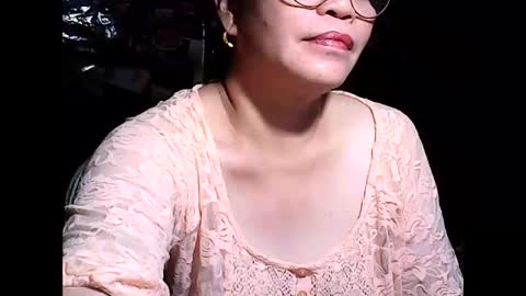 Snapshot of sweetsexyfiona431 chatting on December 4, 2025, 9:18 am sweetsexyfiona431 online show from December 4, 2025, 9:18 am