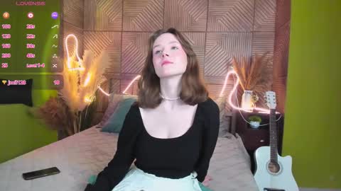 Alice online show from September 28, 2025, 1:38 pm