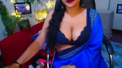 SweetSour online show from October 16, 2025, 3:02 pm