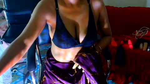 Snapshot of sweetsour18 chatting on July 26, 2026, 9:21 pm SweetSour online show from July 26, 2026, 9:21 pm
