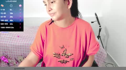 lili online show from March 8, 2025, 10:43 am