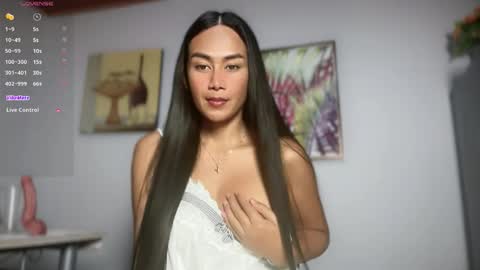 Snapshot of sweetsugar_xx chatting on March 26, 2026, 12:00 pm Sugar online show from March 26, 2026, 12:00 pm