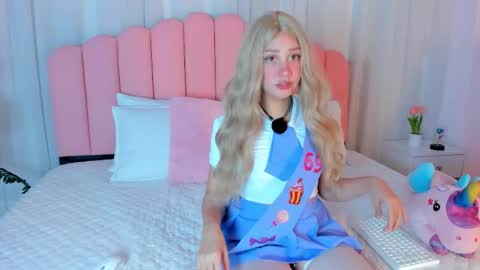 Snapshot of sweett_fire chatting on April 25, 2026, 6:16 pm sweett_fire online show from April 25, 2026, 6:16 pm