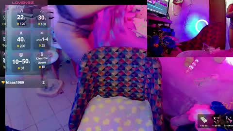 martina online show from January 3, 2025, 4:33 am