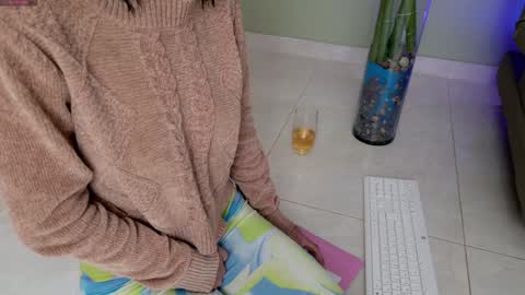    online show from February 1, 2025, 11:06 pm