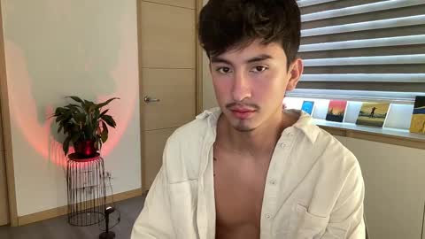 Andy  online show from October 15, 2025, 5:35 pm