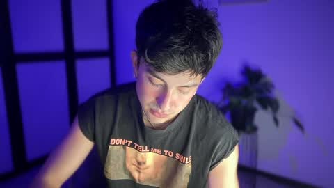 Snapshot of sweettaaron chatting on April 26, 2026, 1:14 am Andy online show from April 26, 2026, 1:14 am