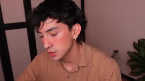 Snapshot of sweettaaron chatting on June 15, 2026, 12:35 am Andy online show from June 15, 2026, 12:35 am