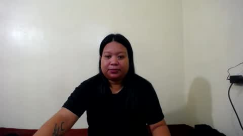 mia and luna online show from June 9, 2026, 12:44 am