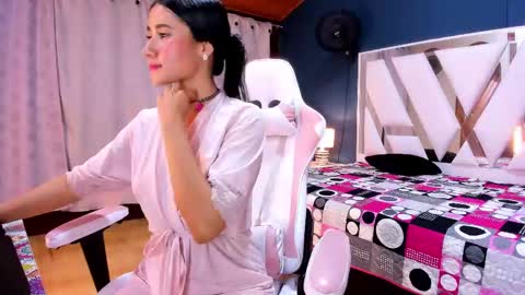 ALONDRA online show from February 22, 2025, 12:27 am