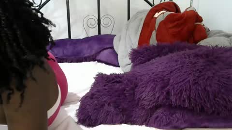 sweetvalariy online show from February 23, 2025, 12:16 pm