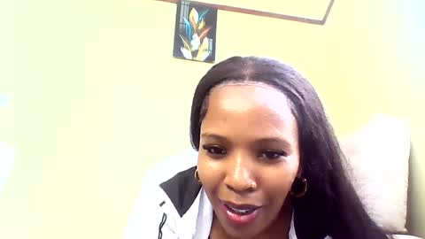 Vee online show from June 13, 2026, 12:14 pm