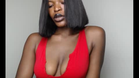 sweetxxboobsx online show from November 5, 2025, 8:36 am