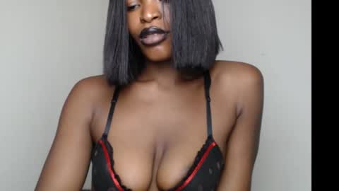 sweetxxboobsx online show from December 1, 2025, 9:03 am