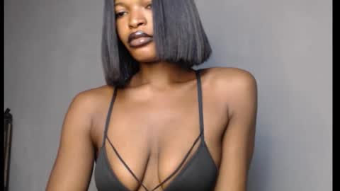 sweetxxboobsx online show from March 1, 2026, 8:16 am