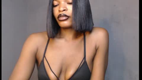 Snapshot of sweetxxboobsx chatting on July 4, 2026, 8:31 am sweetxxboobsx online show from July 4, 2026, 8:31 am