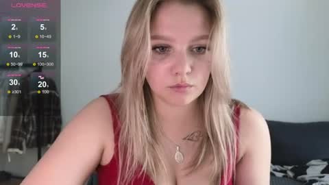 Snapshot of sweety_bettyyy chatting on July 6, 2026, 11:07 am Betty online show from July 6, 2026, 11:07 am
