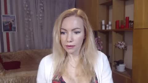 Sweety friend online show from January 28, 2025, 7:10 pm