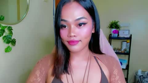 sweety_shane online show from May 4, 2026, 1:18 pm