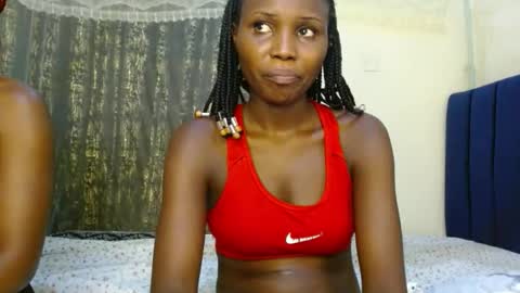 Snapshot of sweety_spixxy chatting on April 29, 2026, 2:54 pm Dolly online show from April 29, 2026, 2:54 pm