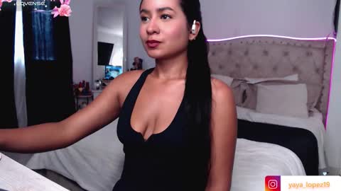 Snapshot of sweetyaya_ chatting on March 30, 2026, 6:42 pm yaya online show from March 30, 2026, 6:42 pm