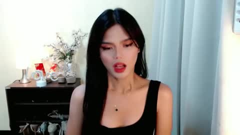 Snapshot of sweetytrannygirlxx chatting on March 5, 2025, 2:46 am Megan online show from March 5, 2025, 2:46 am