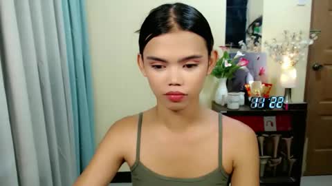 Snapshot of sweetytrannygirlxx chatting on May 10, 2026, 3:23 am Megan online show from May 10, 2026, 3:23 am