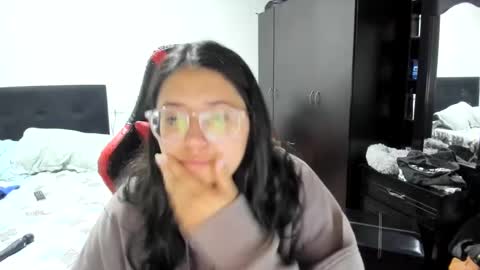 Snapshot of sweetyypeach chatting on December 3, 2024, 10:51 pm sweetyypeach online show from December 3, 2024, 10:51 pm