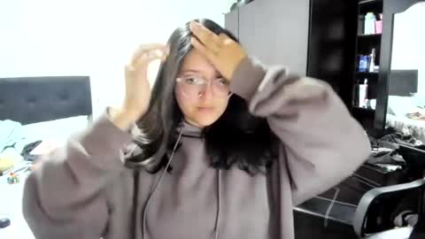 Snapshot of sweetyypeach chatting on December 4, 2024, 2:42 am sweetyypeach online show from December 4, 2024, 2:42 am