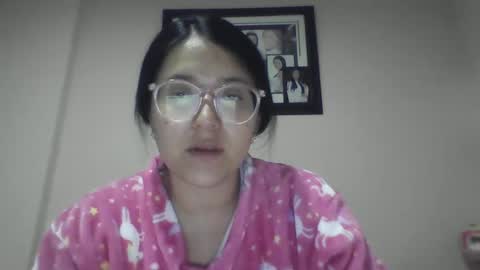 Snapshot of sweetyypeach chatting on December 18, 2024, 3:15 am sweetyypeach online show from December 18, 2024, 3:15 am
