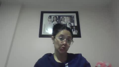 Snapshot of sweetyypeach chatting on January 10, 2025, 3:50 am sweetyypeach online show from January 10, 2025, 3:50 am