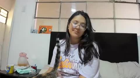 Snapshot of sweetyypeach chatting on January 12, 2025, 9:08 pm sweetyypeach online show from January 12, 2025, 9:08 pm