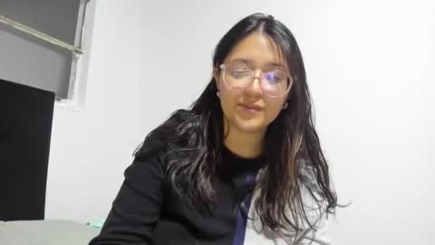 Snapshot of sweetyypeach chatting on January 15, 2025, 3:22 am sweetyypeach online show from January 15, 2025, 3:22 am