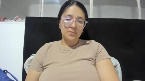 Snapshot of sweetyypeach chatting on January 20, 2025, 11:10 pm sweetyypeach online show from January 20, 2025, 11:10 pm