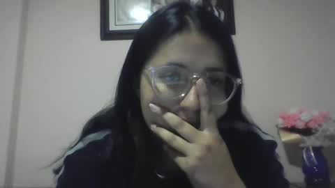 Snapshot of sweetyypeach chatting on January 27, 2025, 3:15 am sweetyypeach online show from January 27, 2025, 3:15 am