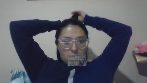 Snapshot of sweetyypeach chatting on February 5, 2025, 4:16 am sweetyypeach online show from February 5, 2025, 4:16 am