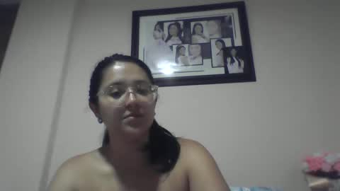 Snapshot of sweetyypeach chatting on February 11, 2025, 6:30 am sweetyypeach online show from February 11, 2025, 6:30 am