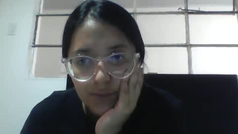 Snapshot of sweetyypeach chatting on February 13, 2025, 5:22 pm sweetyypeach online show from February 13, 2025, 5:22 pm