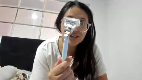 Snapshot of sweetyypeach chatting on February 20, 2025, 7:08 pm sweetyypeach online show from February 20, 2025, 7:08 pm