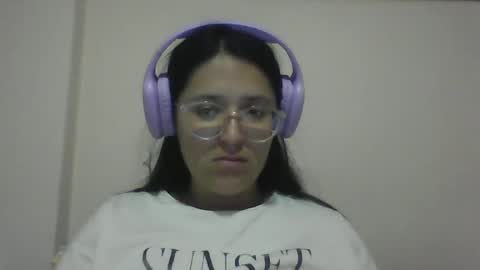 Snapshot of sweetyypeach chatting on February 24, 2025, 3:23 am sweetyypeach online show from February 24, 2025, 3:23 am