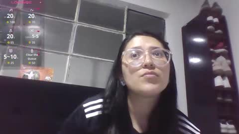 Snapshot of sweetyypeach chatting on September 13, 2025, 3:39 am sweetyypeach online show from September 13, 2025, 3:39 am