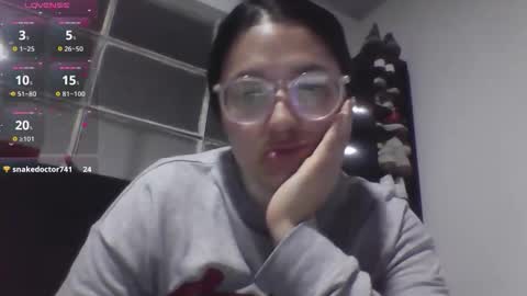 Snapshot of sweetyypeach chatting on September 15, 2025, 2:11 am sweetyypeach online show from September 15, 2025, 2:11 am